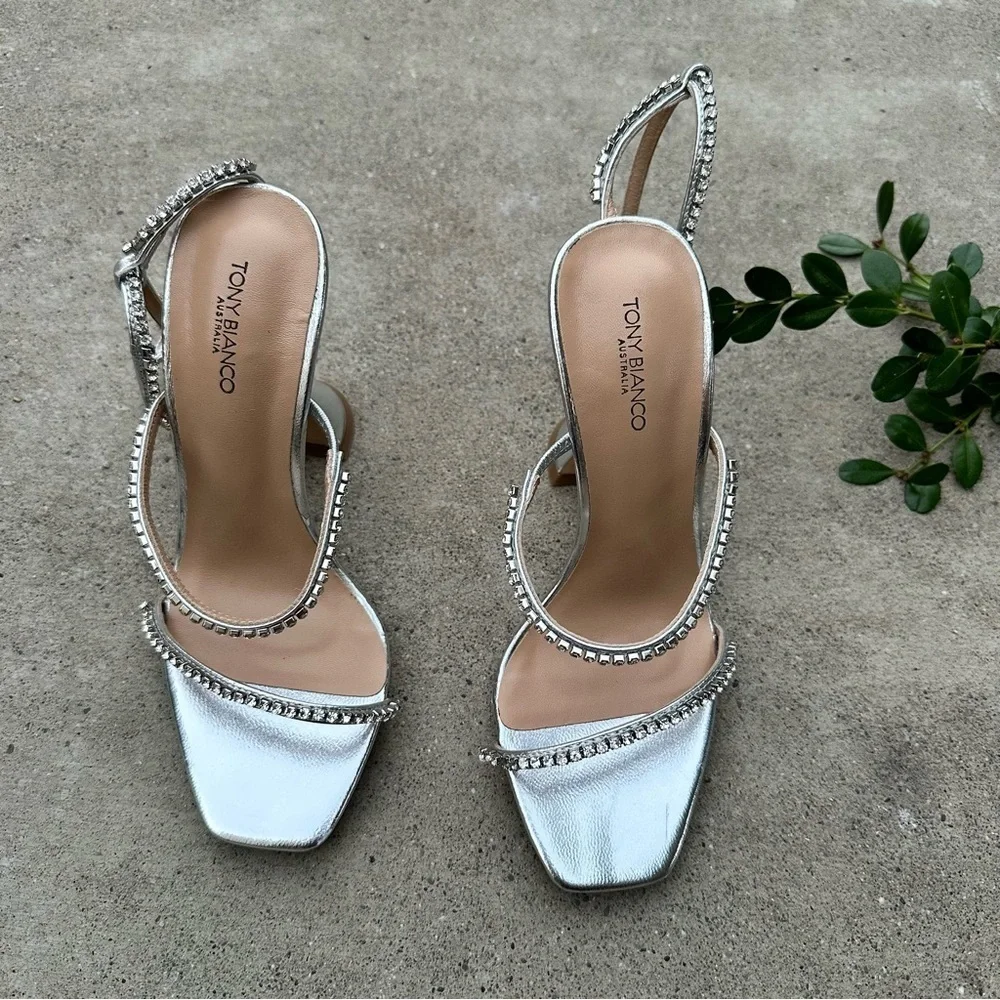Tony Bianco Shy Sandal in Silver Metallic Size 5.5